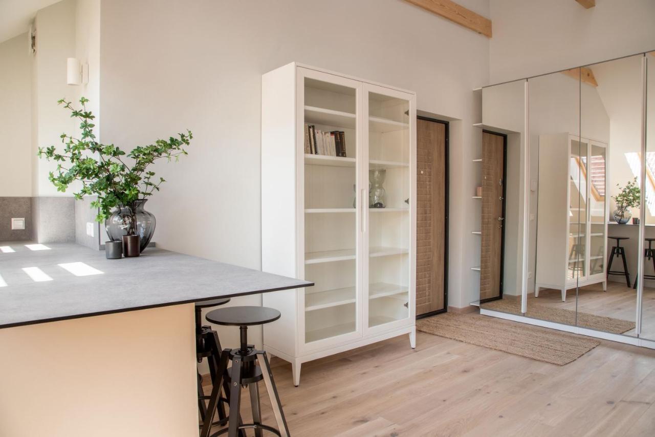 #Stayhere - Brand New Authentic Pilies Studios - Heart Of Old Town วิลนีอุส ภายนอก รูปภาพ